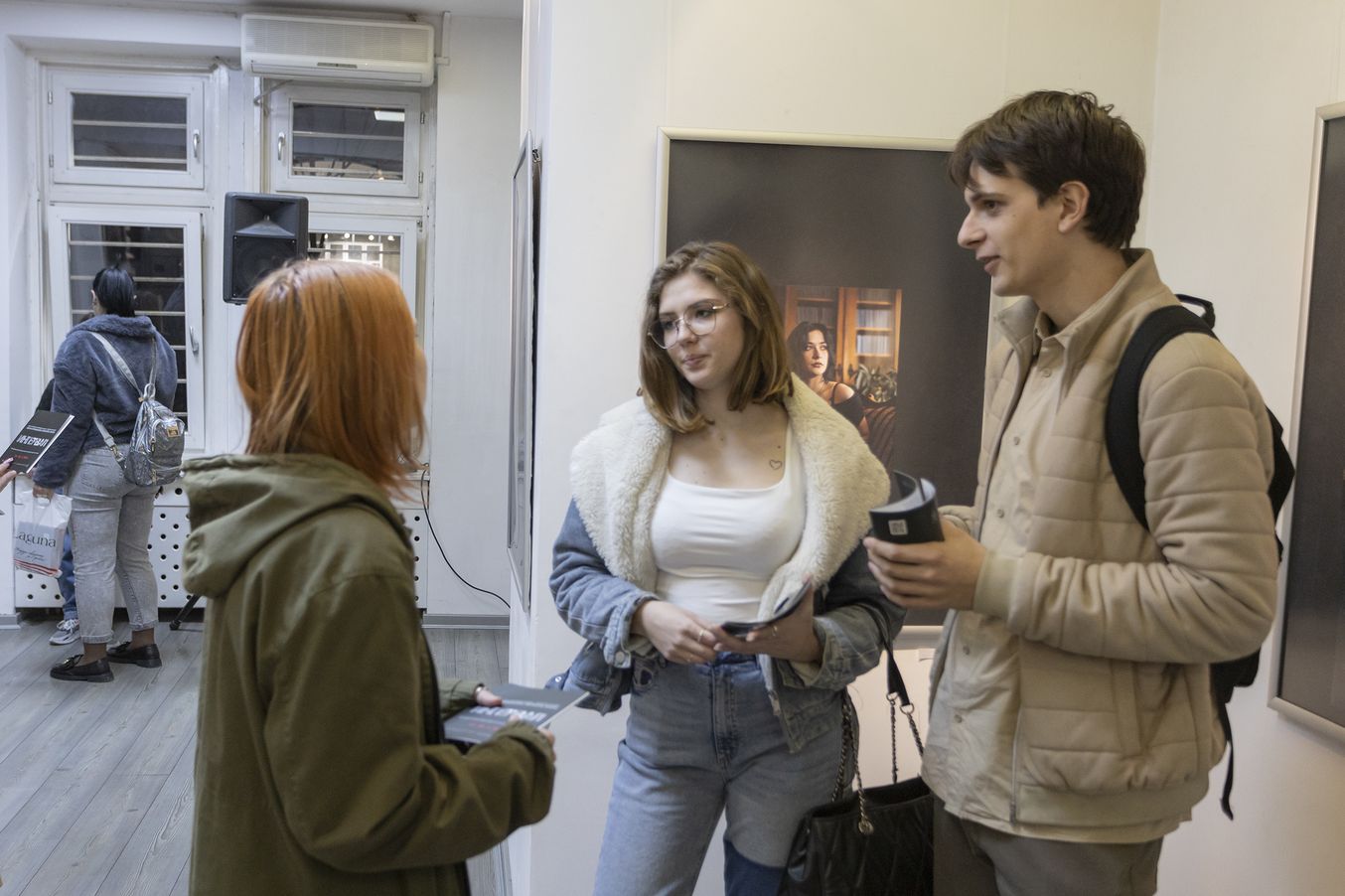 12. izložba - Srećna galerija - Studentski kulturni centar, Beograd    [×]