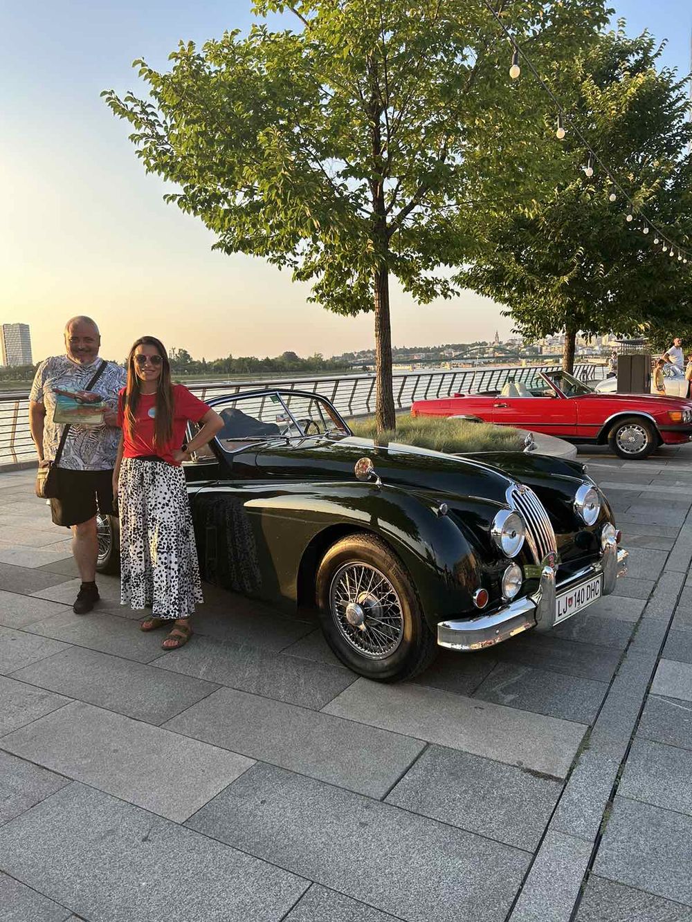 MEĐUNARODNI OLD-TIMER CABRIO SKUP   [×]