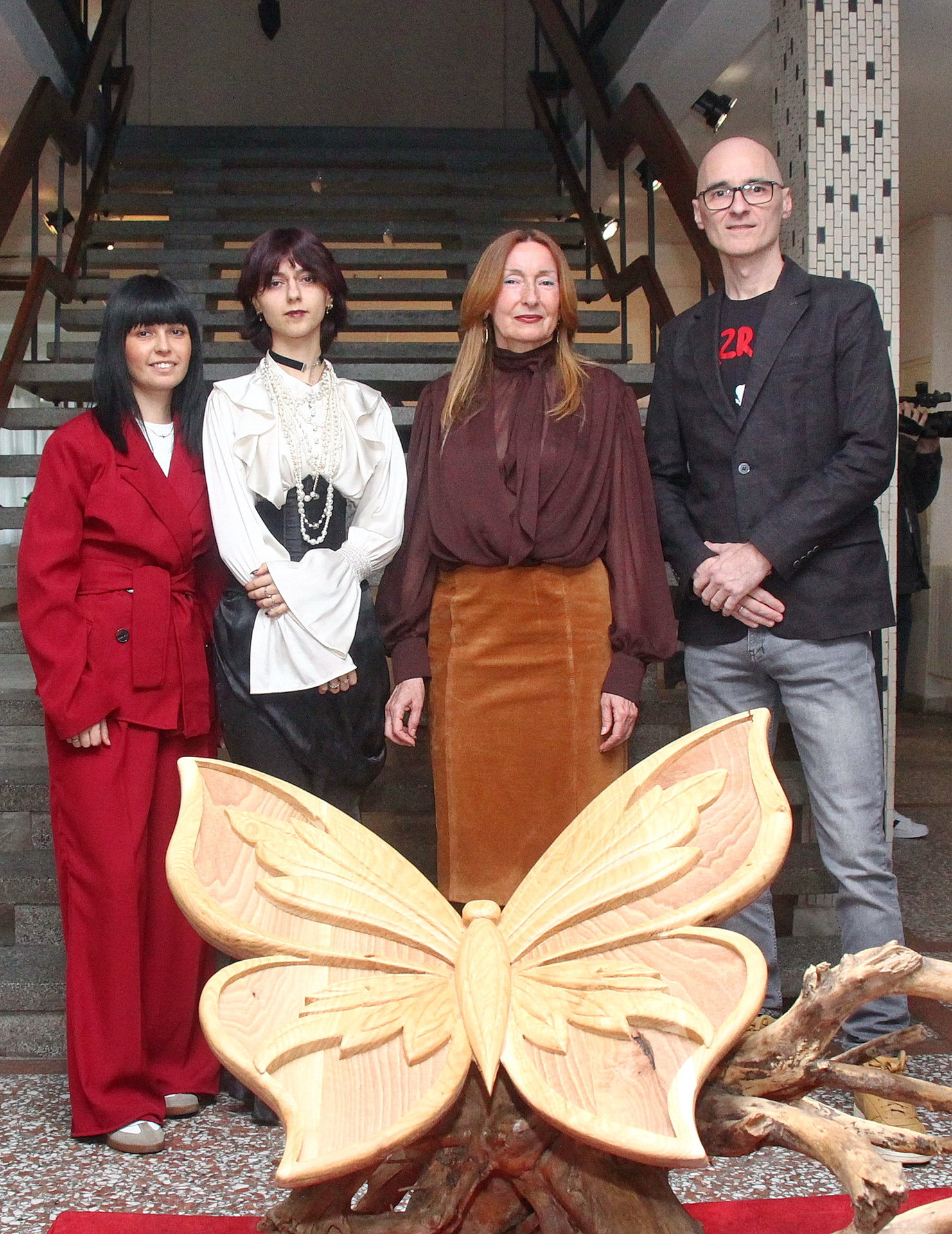 IZLOŽBA KOREN. KRILA - Galerija Škole primenjenih umetnosti &nbsp;&nbsp;[×]