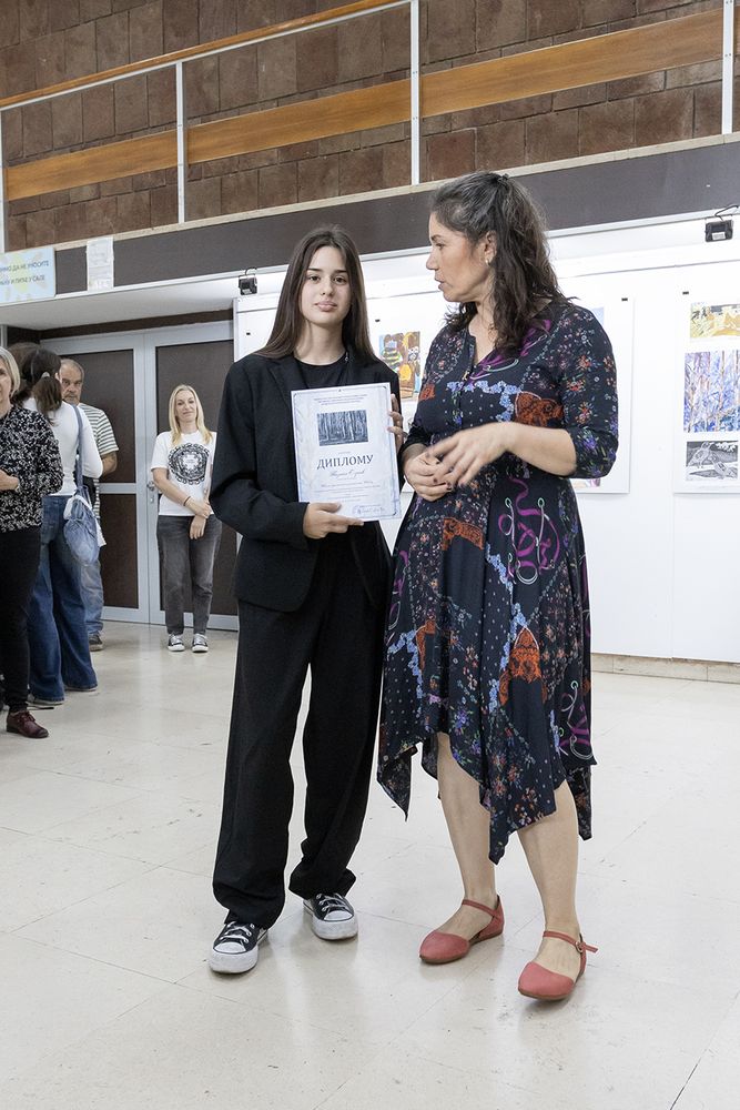 Republička smotra srednjoškolskog likovnog stvaralaštva, Dečiji kulturni centar, Beograd &nbsp;&nbsp;[×]